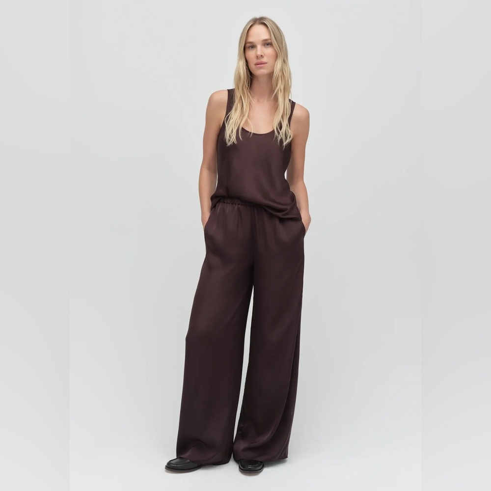 FAVORITE DAUGHTER
THE EVERYTHING PANT | ESPRESSO SATIN